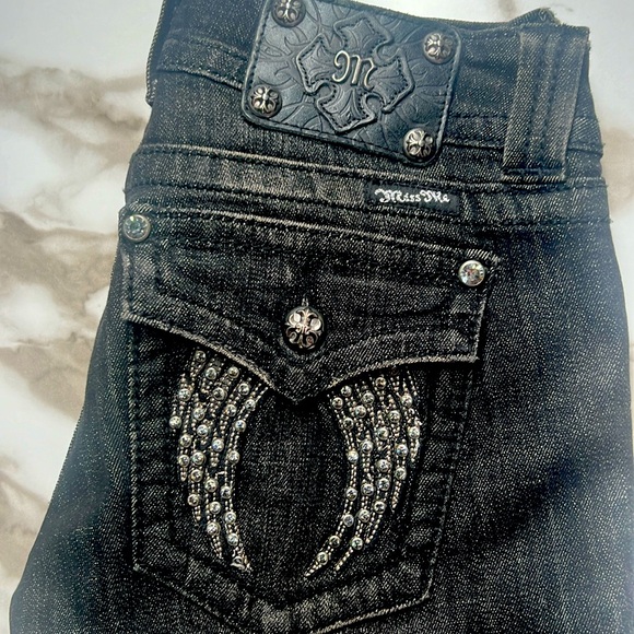 Miss Me Skinny Black Woman’s Angel Wing pocket Jeans. Size 28 - Picture 3 of 10